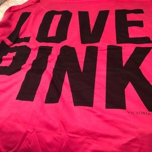 VS Pink blanket